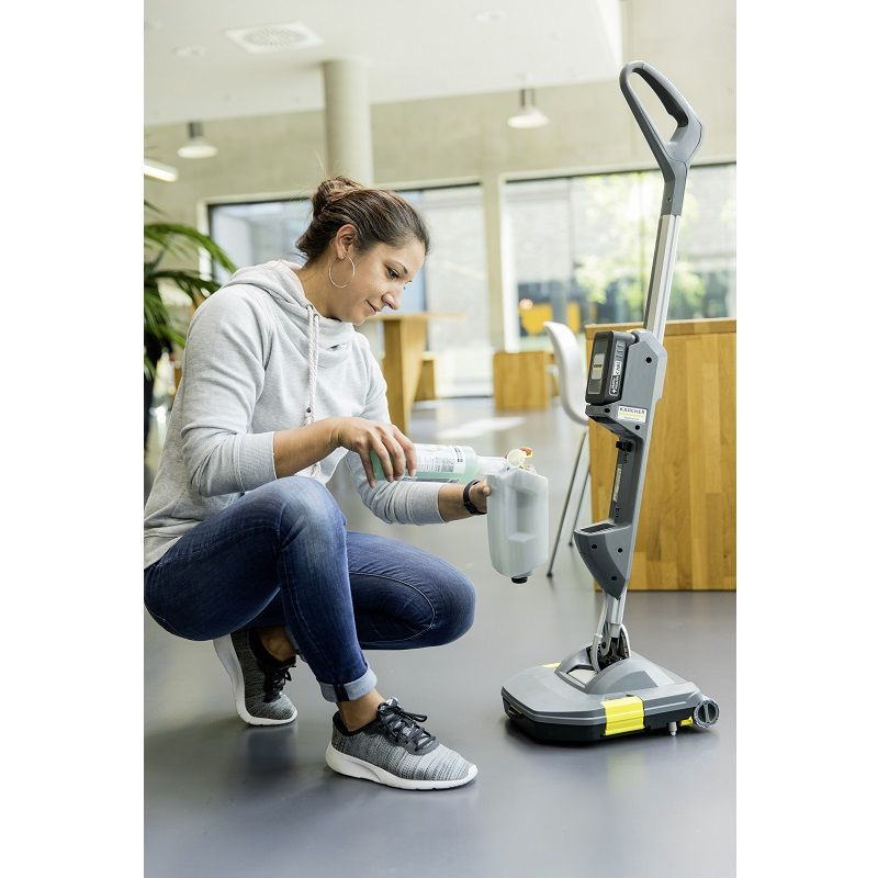 Подопочистваща машина Karcher BR 30/1 C Bp Pack 18/30